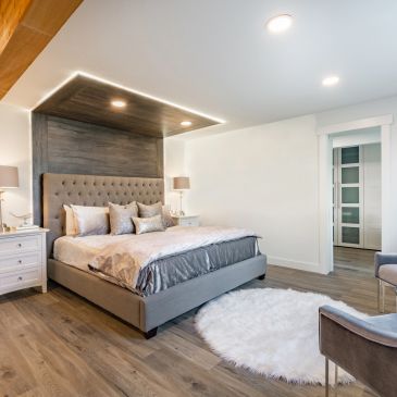 Luxury master bedroom – selling a home